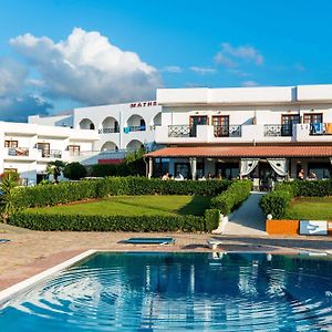 Hotel Matheo Villas & Suites